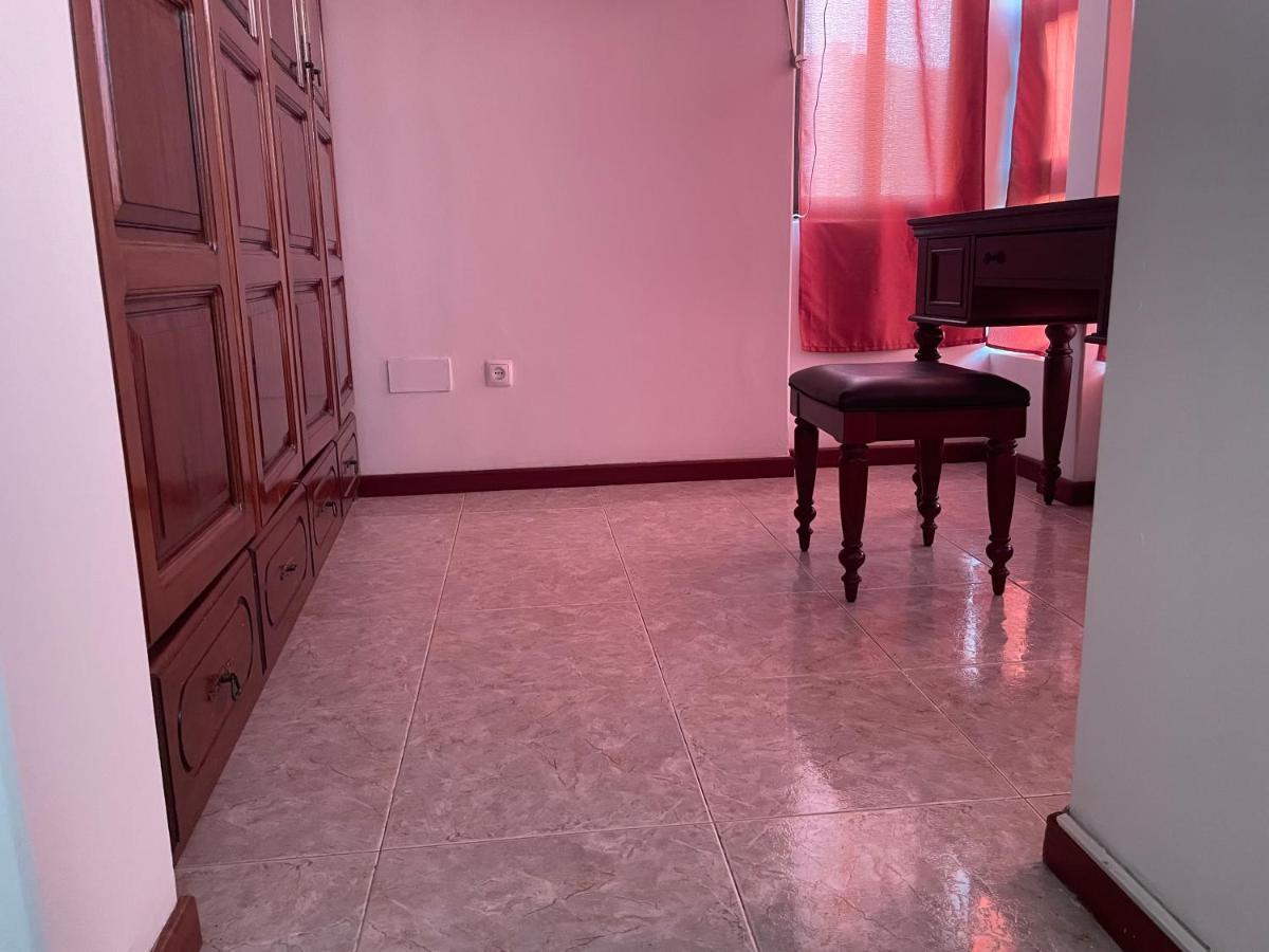 Apartamento Isa House - Private In A Shared Duplex *